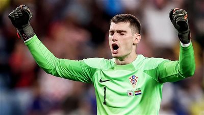 بعد إقصاء اليابان.. إنجاز تاريخي لحارس كرواتيا يحدث للمرة الثالثة في كأس العالم