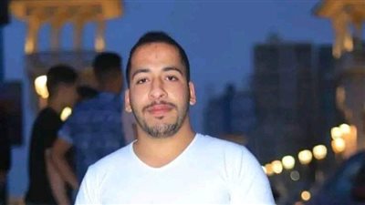 ينافس أقرانه الطوال.. حكاية بطل من قصار القامة يحلم بالوصول للعالمية: نفسي أقابل الريس