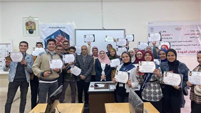خدمة اجتماعية حلوان تنظم دورة تدريبية حول الميثاق الأخلاقي للطالب الجامعي