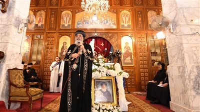 بحضور البابا تواضروس الثاني.. صلوات جنازة الأنبا داود بمطرانية المنصورة