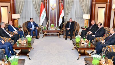 السيسي خلال لقائه رئيس وزراء العراق: علينا الإسراع في عملية تنفيذ المشروعات المشتركة بين الدولتين