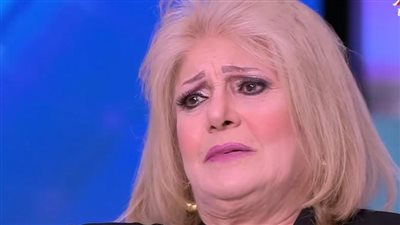 جليلة محمود باكية: الحسد موت ابني.. وفيفي عبده كانت عارفة إن هيجيلي خبر وفاته