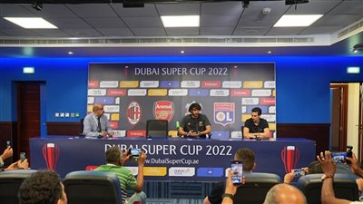 محمد النني يشكر الإمارات على معسكر أرسنال ويشيد بأداء المغرب في كأس العالم 