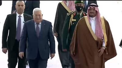 الرئيس الفلسطيني يصل إلى الرياض للمشاركة في القمة العربية الصينية | فيديو