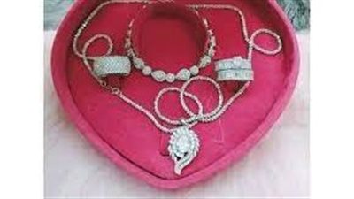 بعد وصول سعر الذهب لـ 1897 جنيها.. أول صورة شبكة فضة