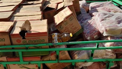 ضبط 2 طن زيت طعام ومكرونة بدون مستندات رسمية بالأقصر │ صور