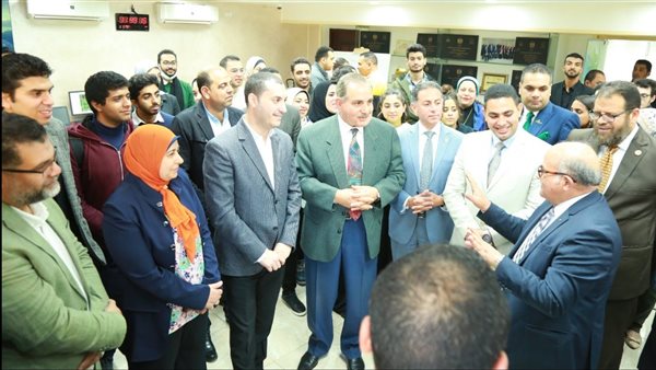 محافظ كفر الشيخ بمركز