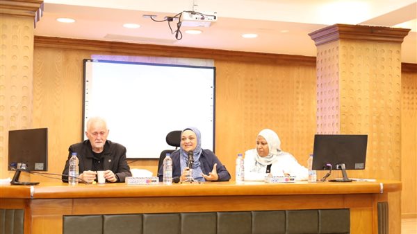 دكتور منن عبدالمقصود،