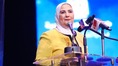 وزيرة التضامن: السيسي فتح أبواب المشاركة للشباب في الحياة العامة والحياة السياسية