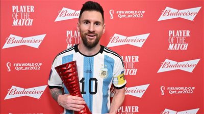 ميسي يحصل على جائزة رجل مباراة الأرجنتين وهولندا في كأس العالم 2022