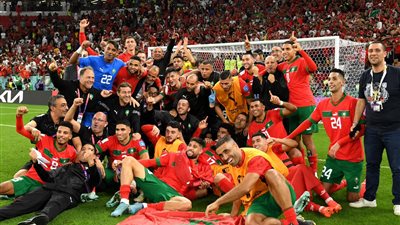 عقدة رونالدو مستمرة.. كيف تناولت الصحف العالمية فوز المغرب التاريخي على البرتغال؟