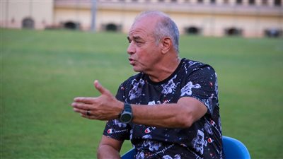 محمد صلاح مدربًا لإيسترن كومباني خلفًا لهشام زكريا