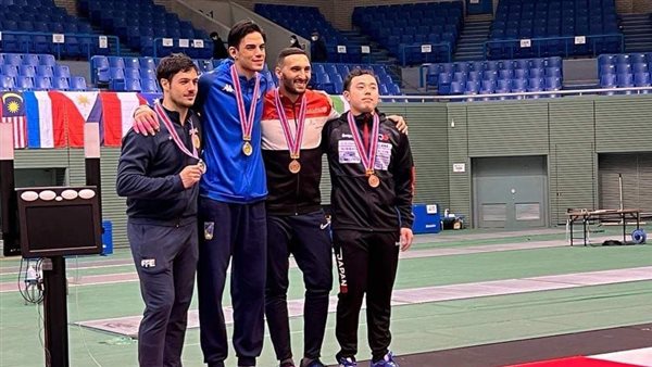 علاء أبو القاسم يتوج