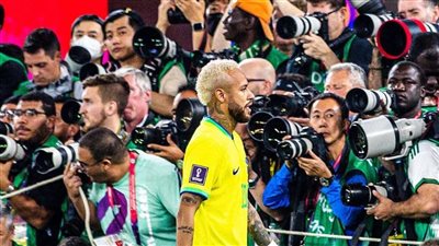 بطلب نيمار وداني ألفيس.. الاتحاد البرازيلي يقترب من تعيين فرناندو دينيز مدربًا للمنتخب 