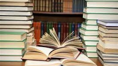 ضبط صاحبة مكتبة لبيعها كتب دراسية دون ترخيص بمصر الجديدة 