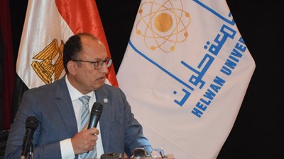 رئيس جامعة حلوان: القيادة السياسية تسعى لاستغلال الموارد المادية والبشرية لأمان المجتمع