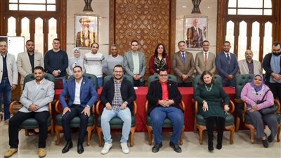 لجنة الإعلام بالمهندسين تعقد اجتماعا موسعا مع ممثلي اللجان بالنقابات الفرعية