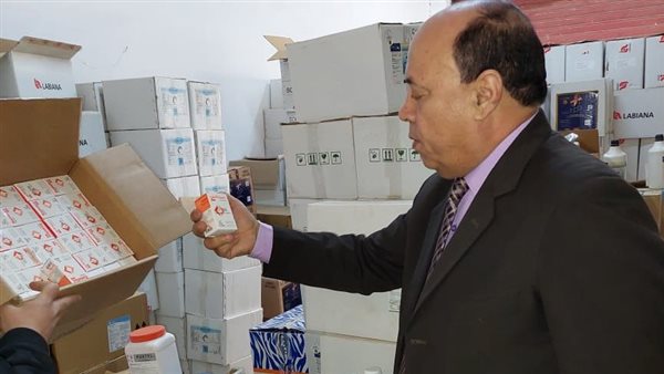 ضبط 3000 عبوه مستلزمات