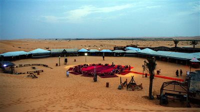 بالتعاون بين إسرائيل والإمارات.. مهرجان موسيقى في صحراء أبو ظبي يحضره شباب من مصر والأردن