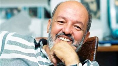  في ذكرى ميلاده.. كيف غيّر محمد خان شكل السينما الواقعية؟