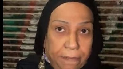 أب ينهي حياة ابنه في إمبابة.. وجارته: ادعى أنه يدخن السجائر وضربه| فيديو