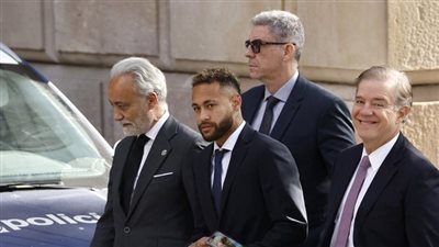 محكمة إسبانية تعلن براءة نيمار من اتهامات بالغش والفساد 