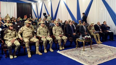 خلال تفقده مدينة اللقاحات بالإسماعيلية.. مدبولي: الدولة بذلت جهودًا كبيرة لتوفير لقاحات كورونا