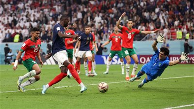 ملخص مباراة فرنسا والمغرب.. الديوك تصيح في وجه أسود الأطلس وتصعد للنهائي