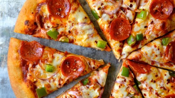 طريقة عمل البيتزا