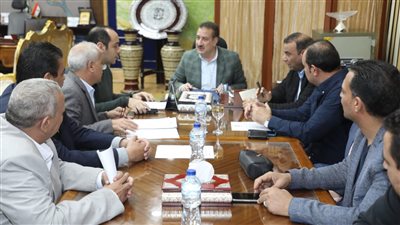 محافظ المنوفية: مهلة أسبوعان لوضع الأسعار على السلع.. ولن نسمح بالمتاجرة بالمواطنين