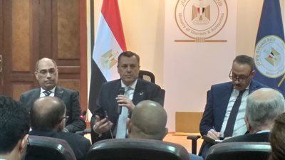 وزير السياحة: صرف 800 مليون جنيه على تنشيط السياحة خلال عام 