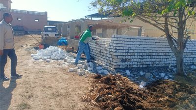 حملات لإزالة مخالفات البناء والتعديات على أراضي الدولة بأحياء الإسكندرية