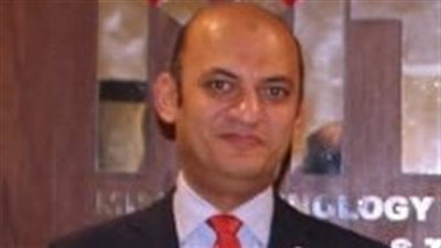 عميد صيدلة حلوان: تقليل زمن المحاضرات خلال رمضان دون اللجوء إلى نظام الأونلاين 