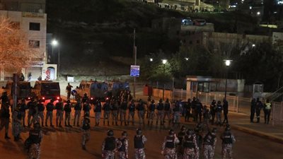 الأردن: القبض على فتاة أطلقت النار على أسرتها وقتلت 3 منهم