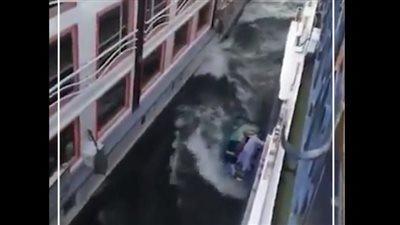 أول تعليق من صاحب القارب في سباق العائمتين السياحيتين بالأقصر: كنت ببيع هدوم للسياح ونجوت بأعجوبة| خاص