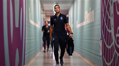 بعد ميسي.. مدرب الأرجنتين يغيب عن مباراة بيرو لسبب مفاجئ