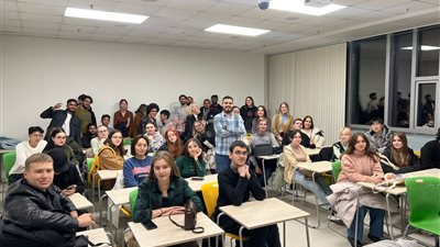 كترويج سياحي لمصر.. مصري بروسيا يدشن مشروعا لتعليم اللغة العربية للأجانب 