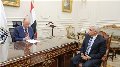 تبدأ 5 يناير.. محافظ القاهرة يعتمد جدول امتحانات الفصل الدراسي الأول لعام 2022-2023