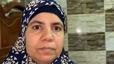 سيدة تستغيث من نجلها مدمن المخدرات: اتهجم عليا وضربني بعد ما وقفت جنبه عشان أعالجه | بث مباشر