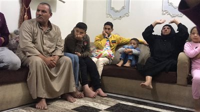 دعوات وترقب.. تجمع أسرة بيج رامي لمتابعة العرض الأخير لمستر أولمبيا 2022 |صور