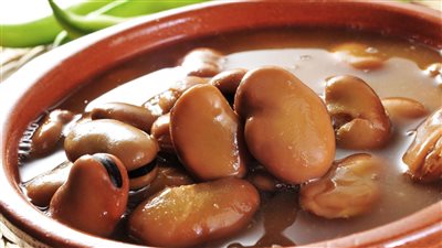 طريقة عمل الفول المدمس من غير ما يسود