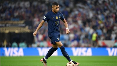 رسميًا.. كيليان مبابي يفوز بجائزة هداف كأس العالم قطر 2022