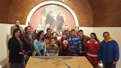 السياحة تنظم رحلة توعوية واحتفالية لعدد من أبطال ذوي الهمم 