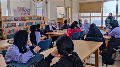 قصر نعمان عاشور بالدقهلية يناقش تماثيل وآثار مدينة الأقصر 