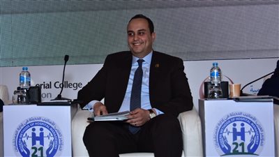 الرعاية الصحية: التأمين الصحي الشامل عالج تفتت الخدمة الطبية وإدارة مواردها