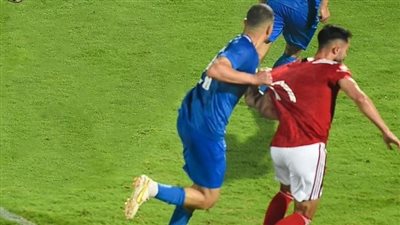 كلاتنبرج: طرد عمر كمال أمام الأهلي صحيح بسبب التدخل العنيف.. وركلة جزاء الأحمر سليمة