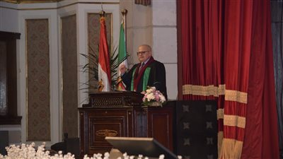 الخشت: قرب الانتهاء من جامعة القاهرة الدولية.. والبدء في إنشاء كلية تكنولوجيا وعلوم الفضاء