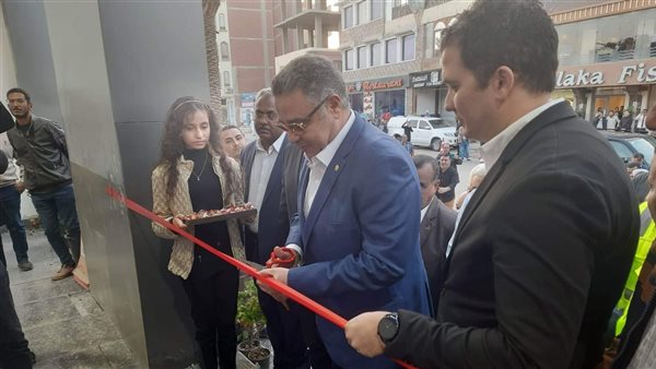 محافظ البحر الاحمر