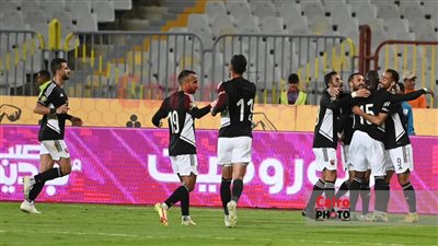 نتيجة مباراة الأهلي وفاركو.. محمد شريف يقود المارد الأحمر للفوز بهدف قاتل