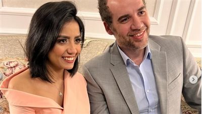 سهر الصايغ تعلن خطبتها على طبيب أسنان | صور